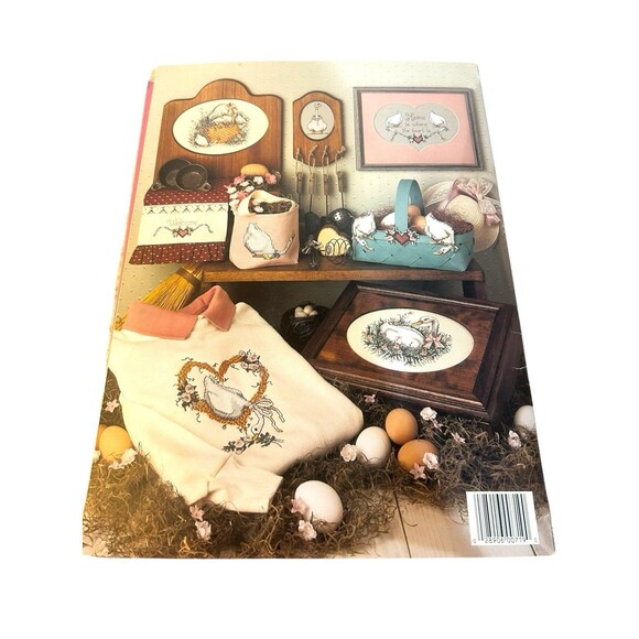 Lot Of 5 80s Folk Art Country Themed Counted Cross Stitch Patterns Bunnies Geese - Picture 15 of 15